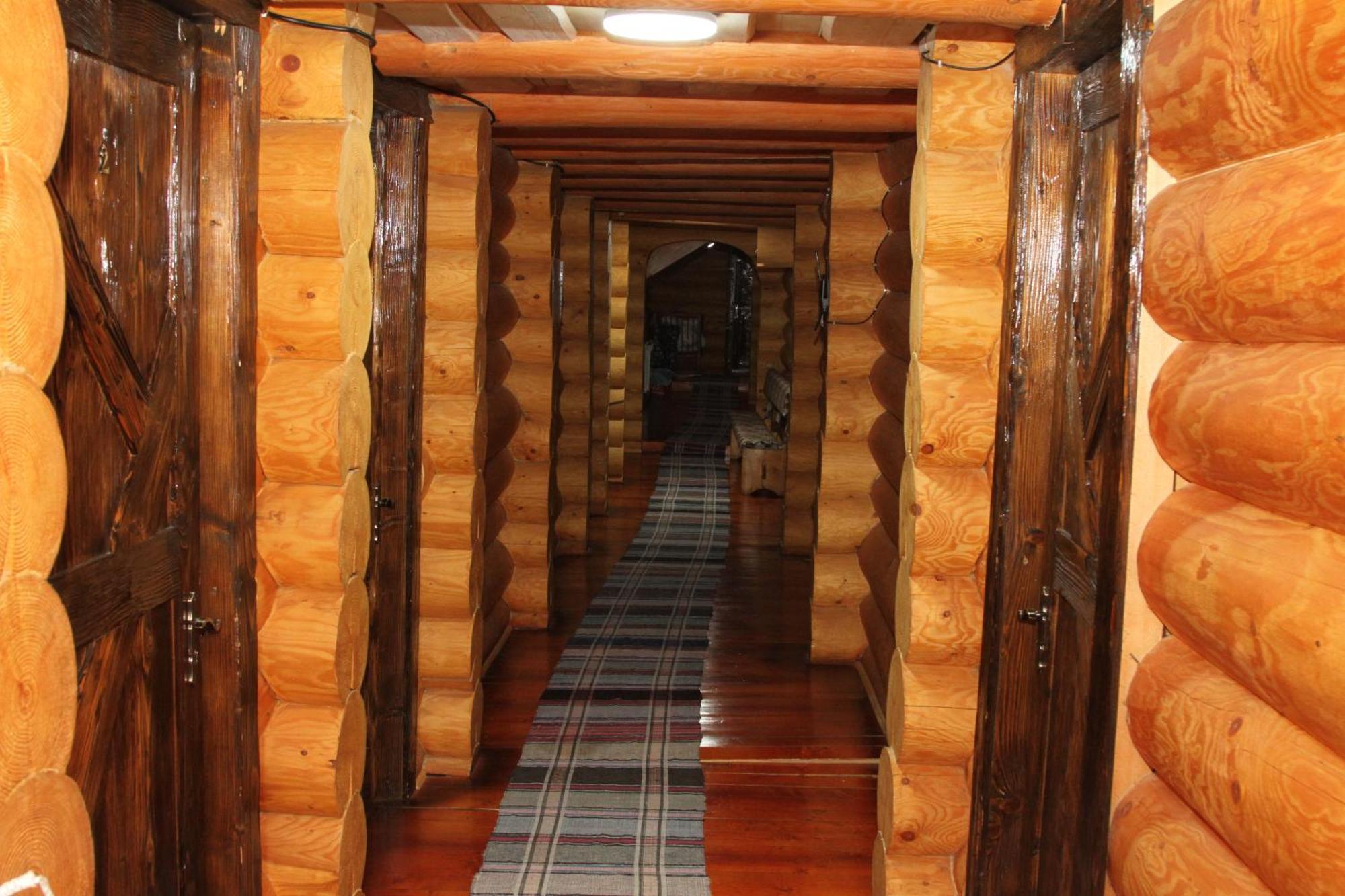 Hotel Berloga-Sinevir Synevyrsʼka Polyana Buitenkant foto